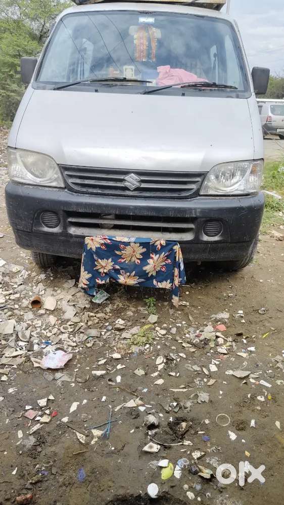 Maruti Suzuki Eeco 5 Str Petrol 2013