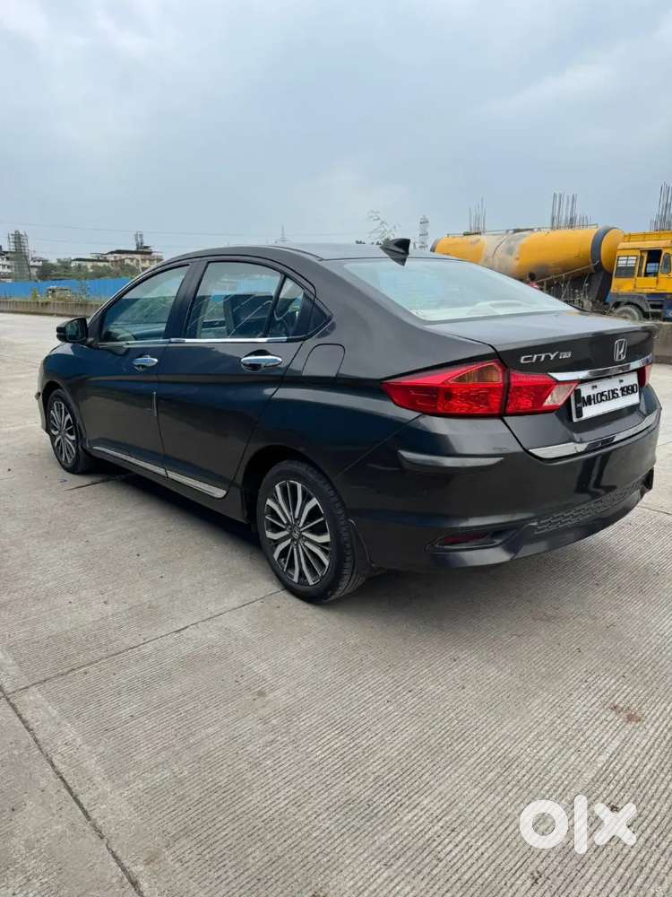 Honda City Vx Cvt 2017 (petrol + Cng, Automatic, Sunroof)