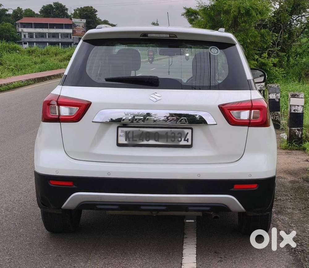 Maruti Suzuki Brezza 1.5 Zxi Smart Hybrid, 2020, Petrol
