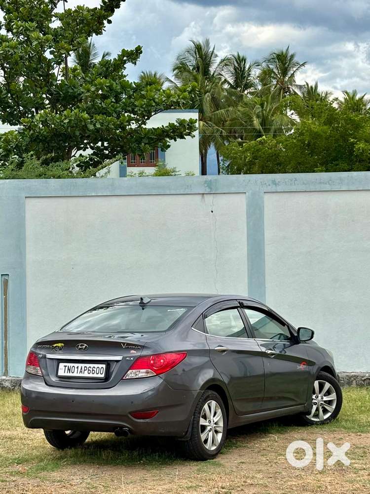 Hyundai Verna Crdi Vgt Sx 1.5, 2011, Diesel