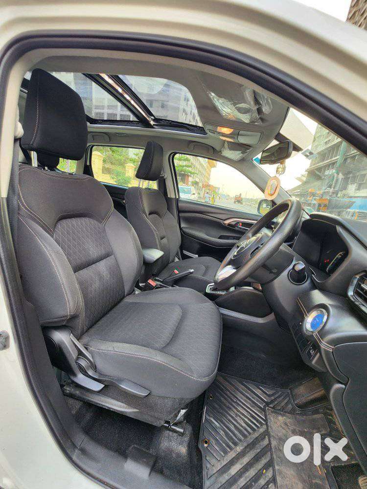 Maruti Suzuki Grand Vitara 1.5 Zeta Plus Intelligent Hybrid Ecvt, 20..