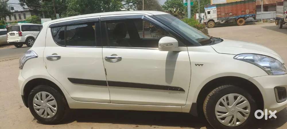 Maruti Suzuki Swift  Vxi Limited 2014