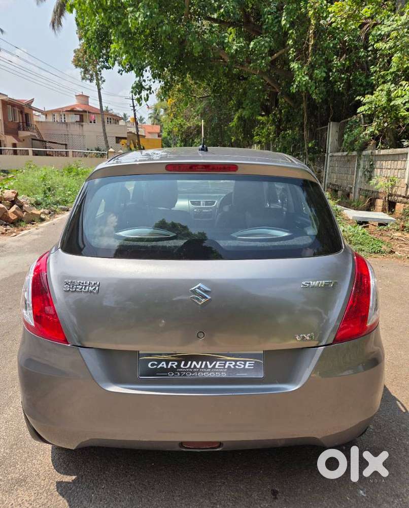 Maruti Suzuki Swift Vxi + Manual, 2012, Petrol