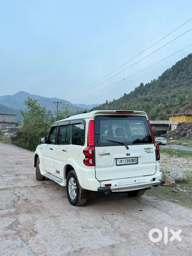 Mahindra Diesel Car 2013