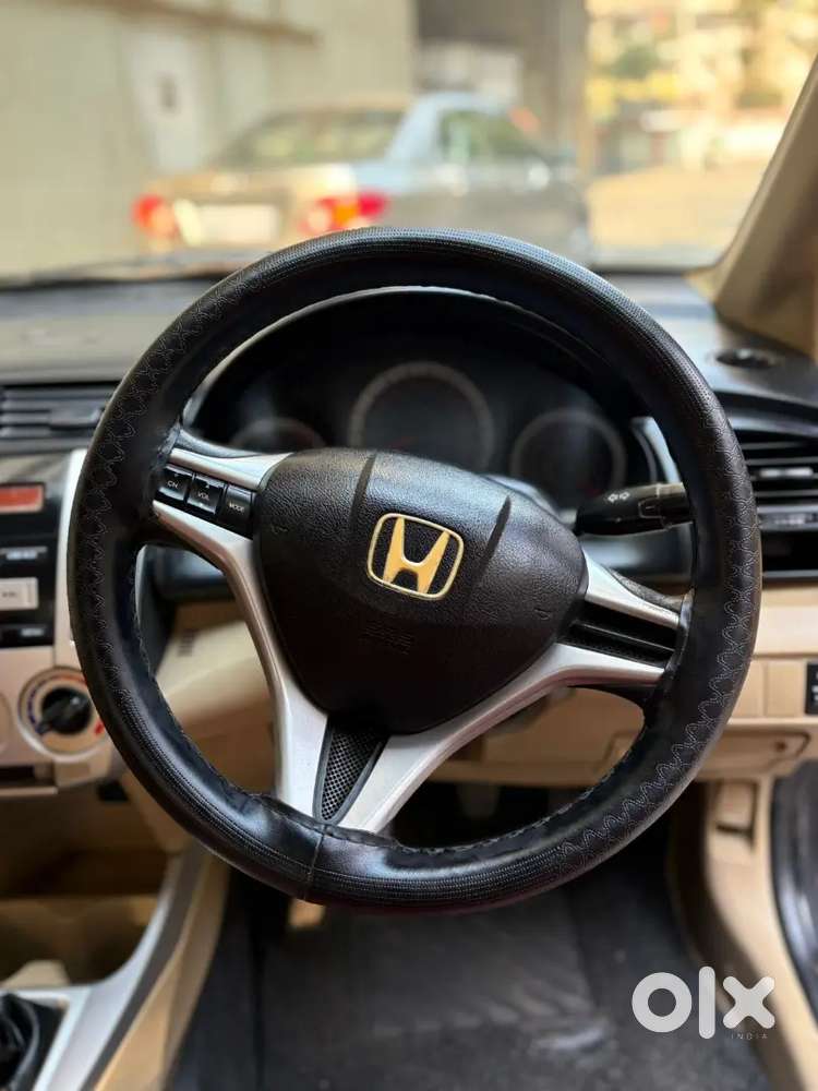 Honda City Petrol 2010 Variant