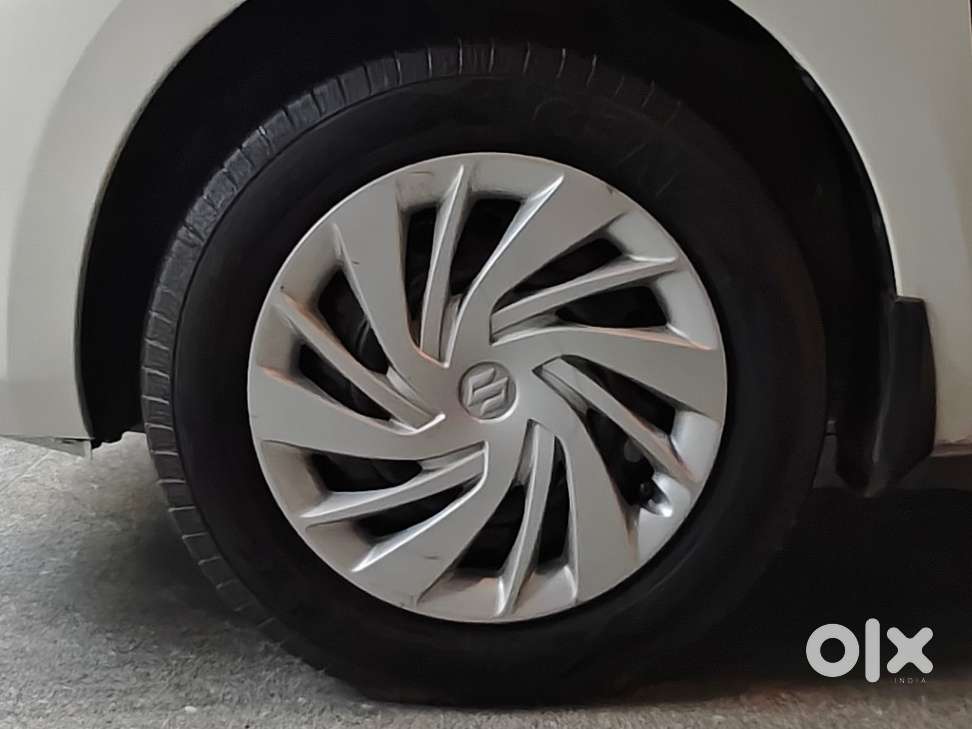 Maruti Suzuki Ertiga Vxi Shvs At, 2020, Petrol