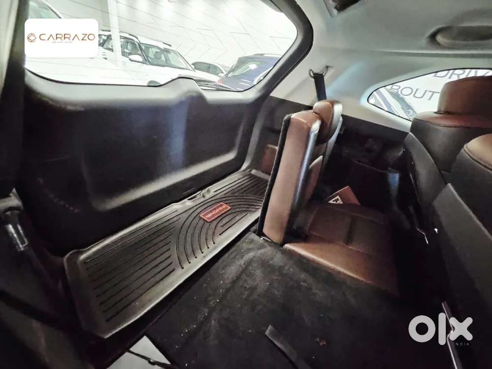Toyota Innova Hycross 2.0 Zx Hybrid 7 Str, 2024, Petrol