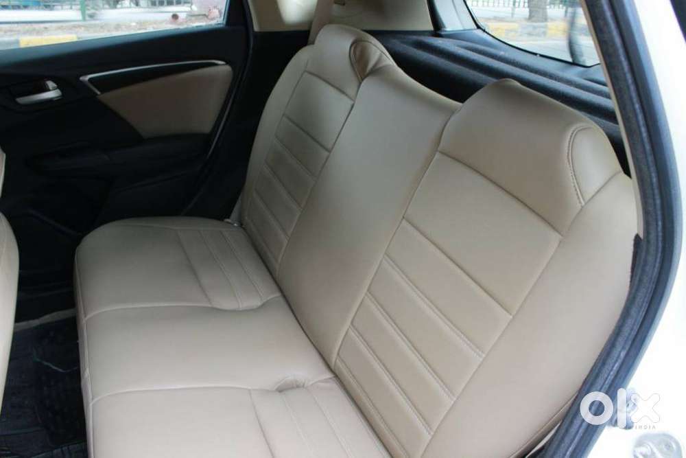 Honda Jazz V Automatic, 2015, Petrol