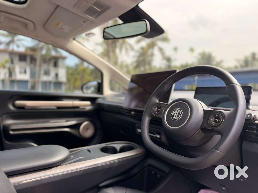 Mg Windsor Ev Essence, 2025, Electric