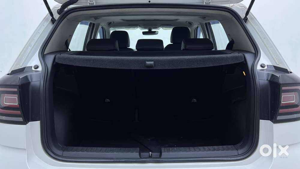 Volkswagen Taigun Topline 1.0 Tsi At (electric Seats), 2023, Petrol