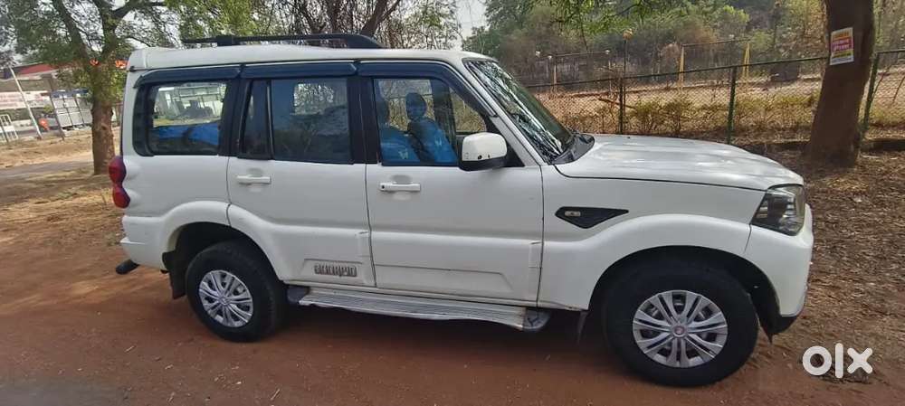 Mahindra Scorpio 2018 Diesel 209000 Km Driven