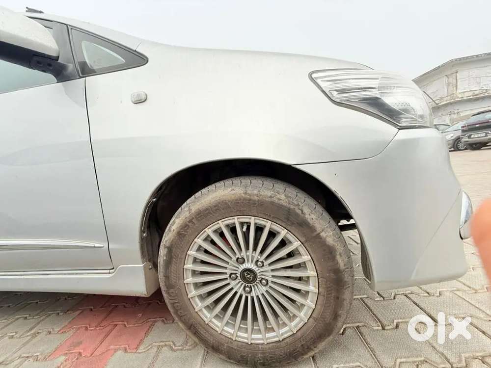 New Condition Well Maintained New Music System And New Alloy Tyers