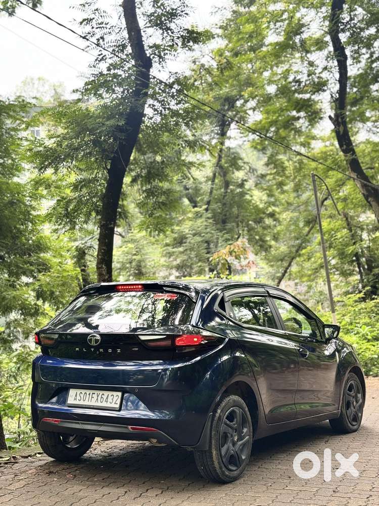 Tata Altroz 1.2 Xt, 2024, Petrol