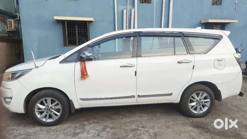 Toyota Innova Crysta 2018 Diesel Well Maintained