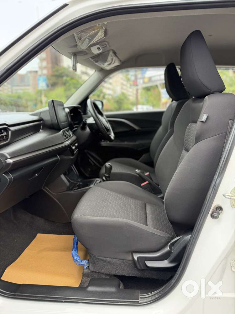 Maruti Suzuki Swift 1.3 Zxi, 2026, Petrol