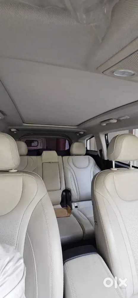 Mahindra Xuv700 2025 Diesel Good Condition