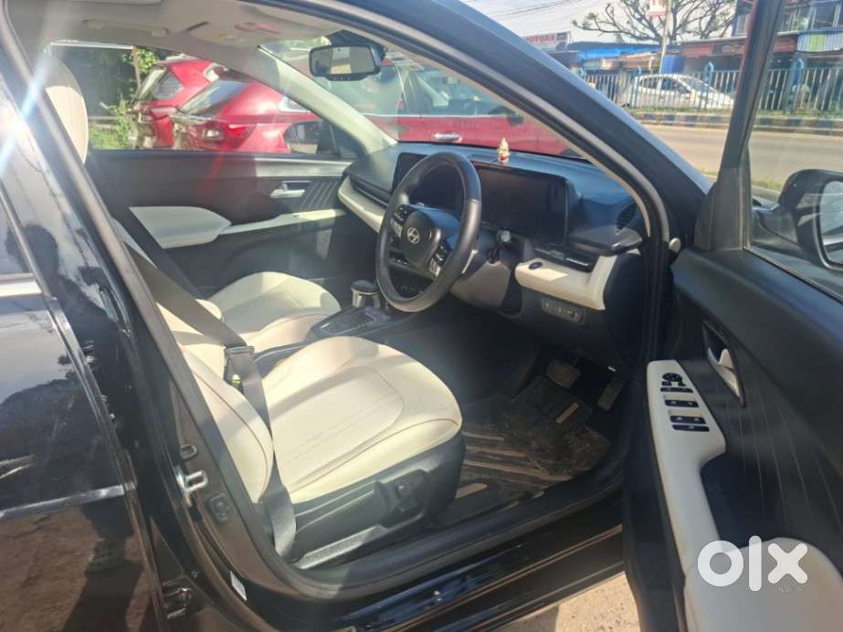Hyundai Verna 1.5 Sx (o) Vtvt Ivt, 2024, Petrol