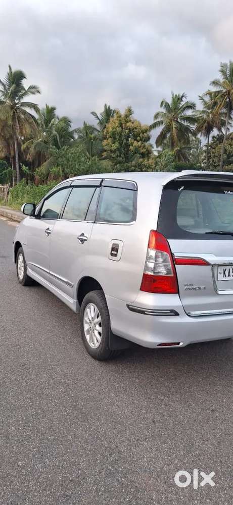 Toyota Innova 2013 Diesel 171000 Km Driven