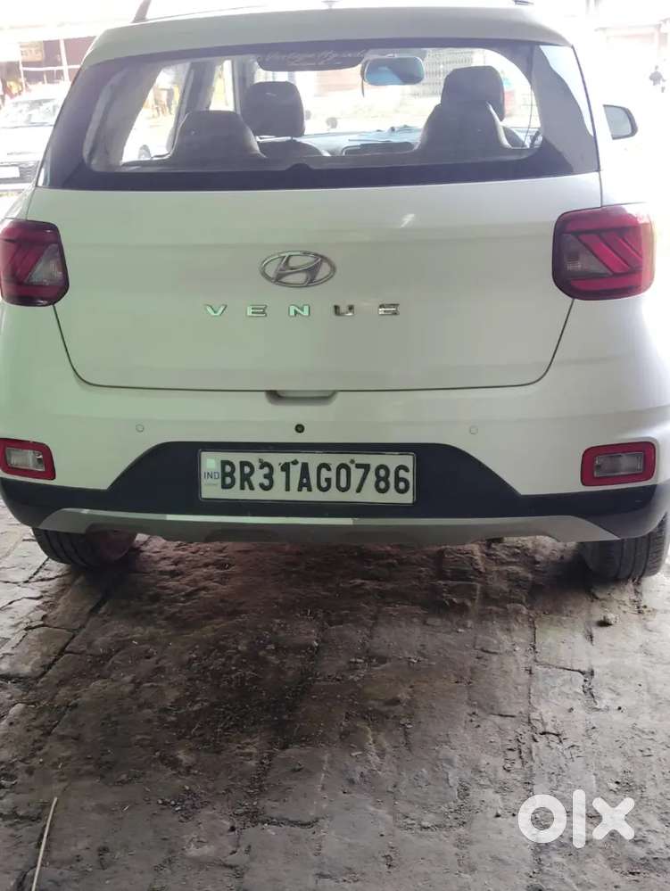 Hyundai New Venue 2019 Petrol Well Maintained