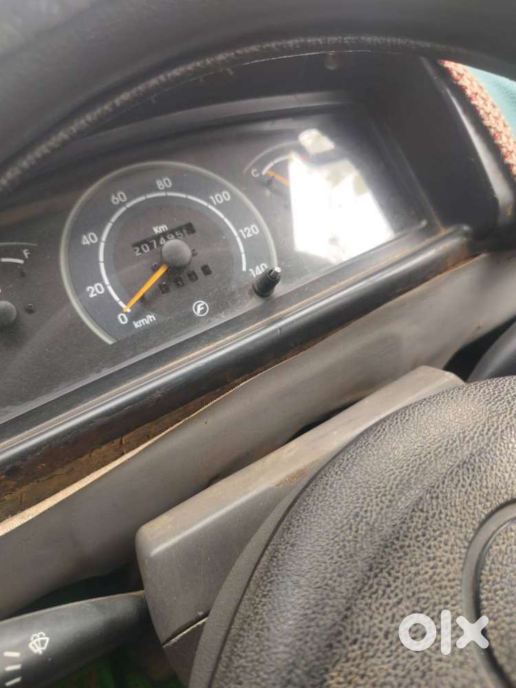 Force Motors Trax Cruiser Classic 2016