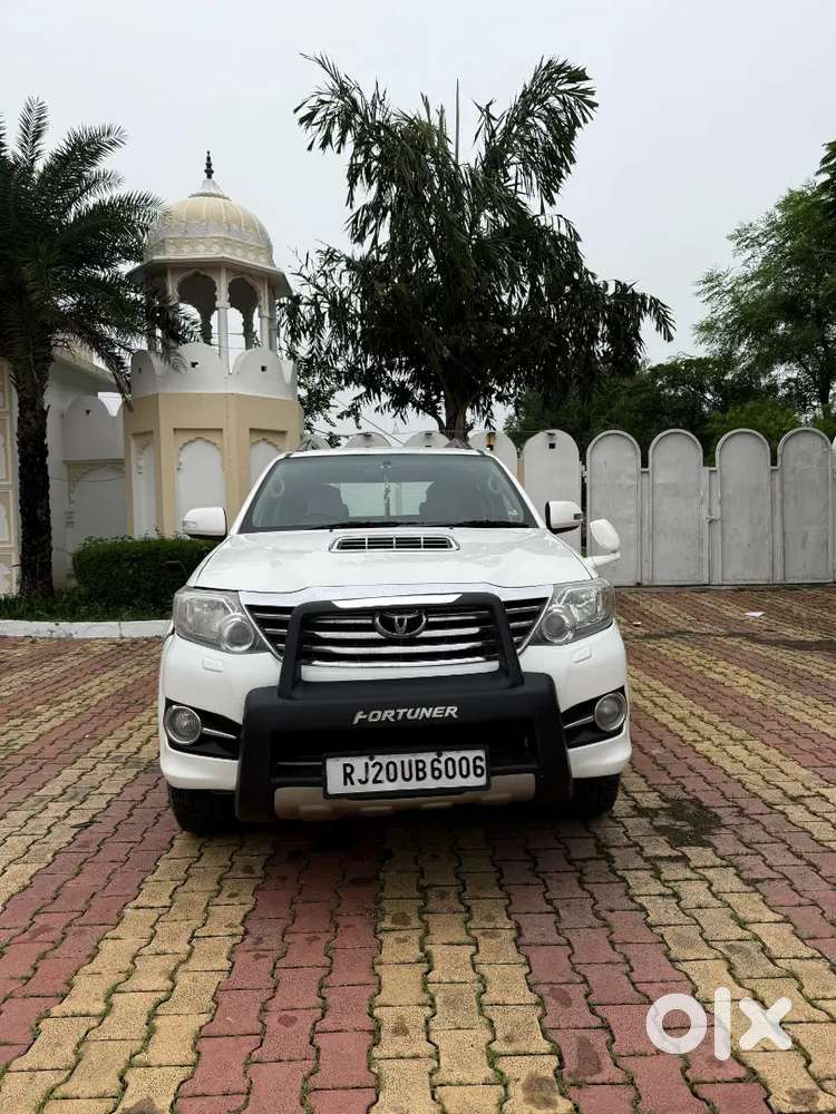 Toyota Fortuner 2015 Manual Diesel Suv