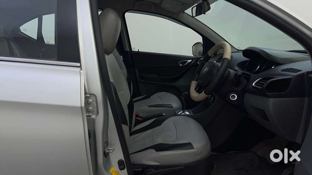 Tata Tigor Xza, 2018, Petrol
