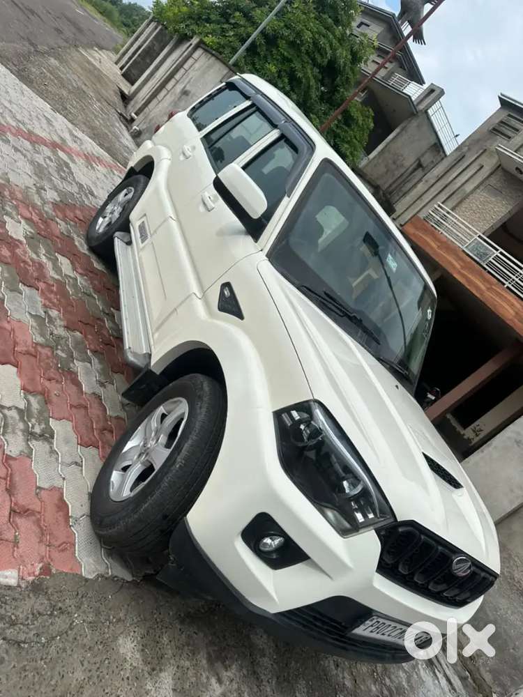 Mahindra Scorpio S5 Plus 2019