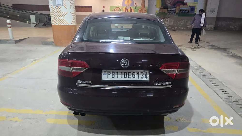 Skoda Superb 2014 Diesel Well Maintained