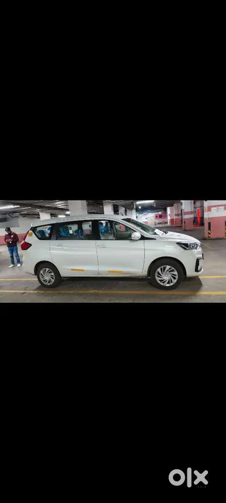 Maruti Suzuki Ertiga Vxi 2025
