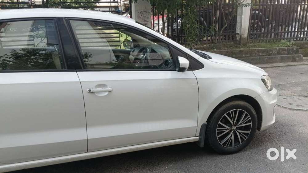 Volkswagen Vento [ ] 1.6 Highline Plus, 2019, Petrol