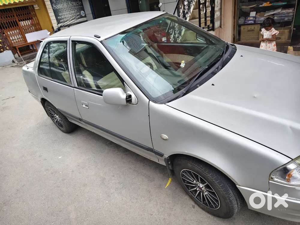 Maruti Suzuki Esteem 2005 Petrol 78000 Km Driven