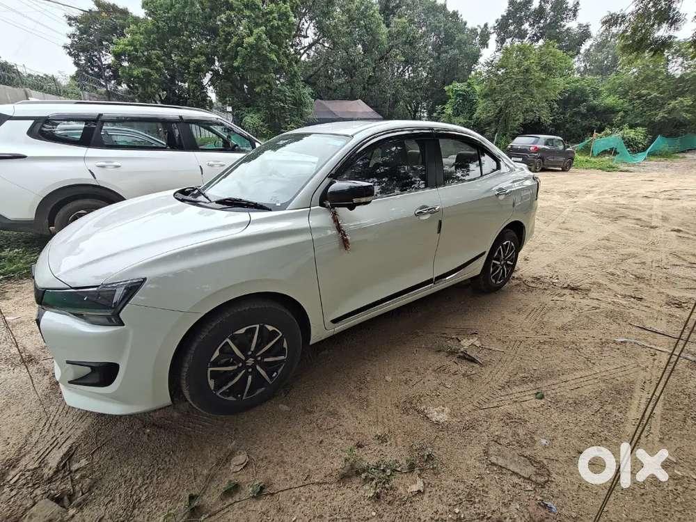 Maruti Suzuki Dzire Zxi + 2026 Petrol 4380 Km Driven