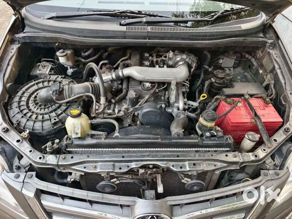 Toyota Innova 2014