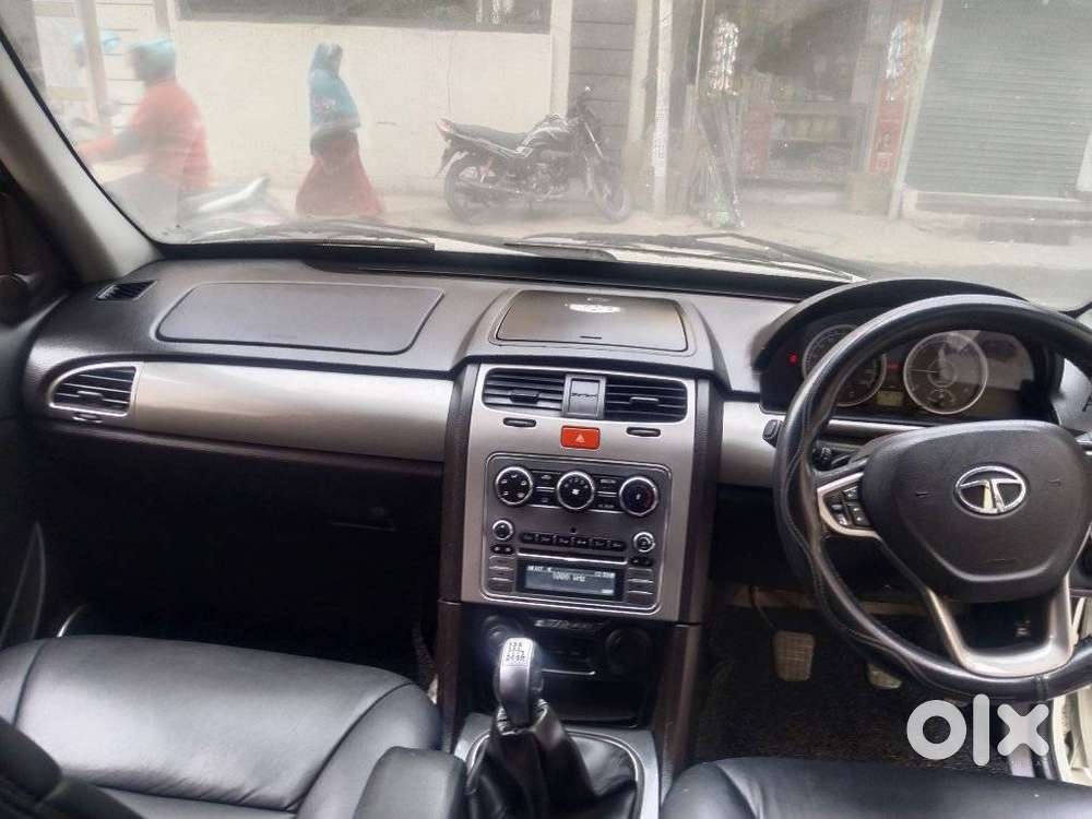 Tata Safari Storme Vx, 2016, Diesel
