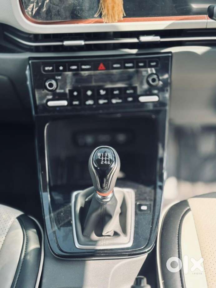 Hyundai Creta Sx Petrol Mt, 2024, Petrol