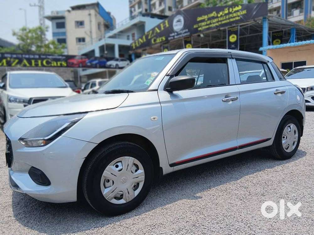 Maruti Suzuki Swift 1.2 Lxi (o), 2024, Petrol