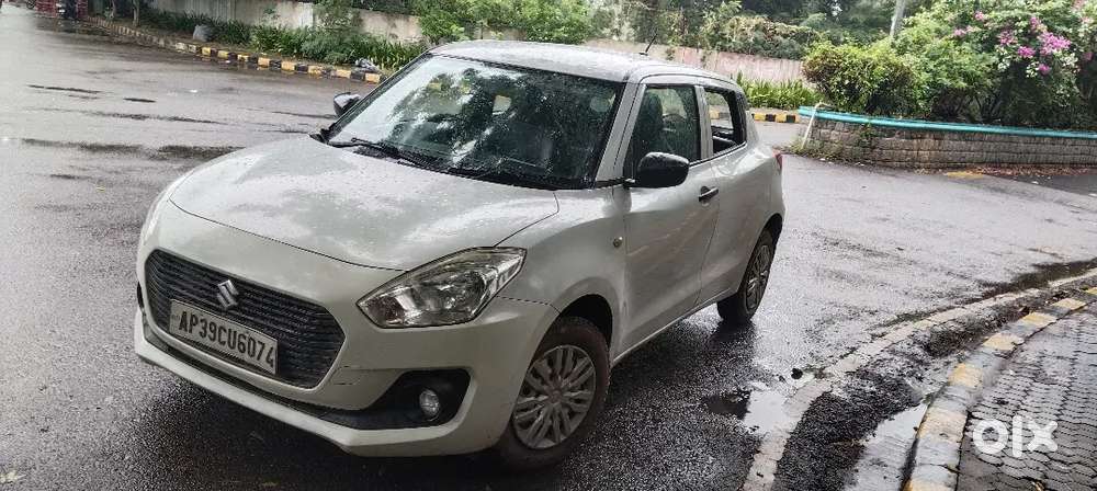 Maruti Suzuki Swift Lxi 2019