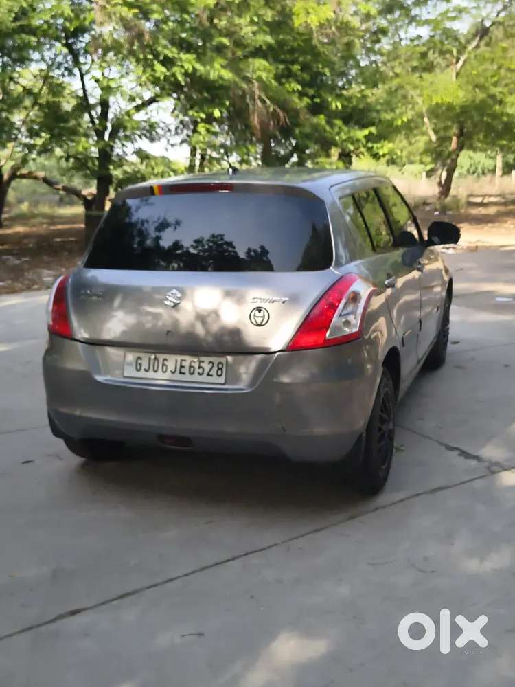 Maruti Suzuki Swift 2015