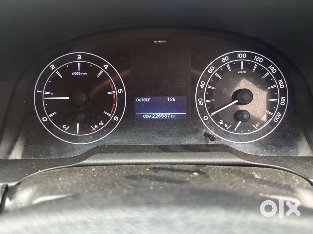 Toyota Innova Hycross 2.0 G-slf 8 Str, 2018, Diesel