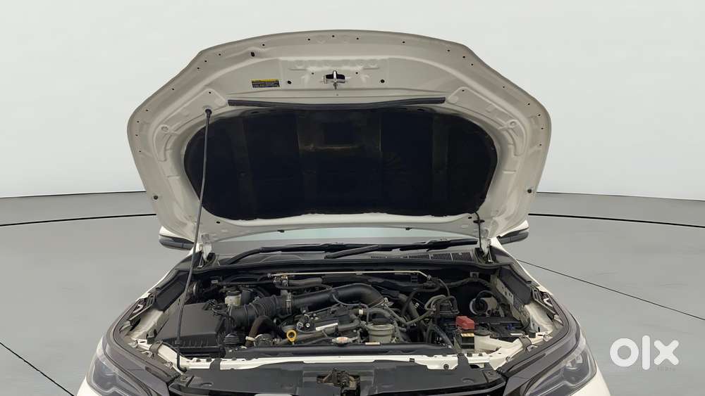 Toyota Fortuner [2021-ongoing] 2.7 2wd Petrol Mt, 2024, Petrol