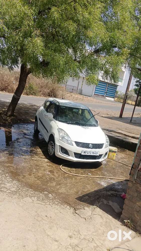 Maruti Suzuki Swift 2013 Diesel 180000 Km Driven