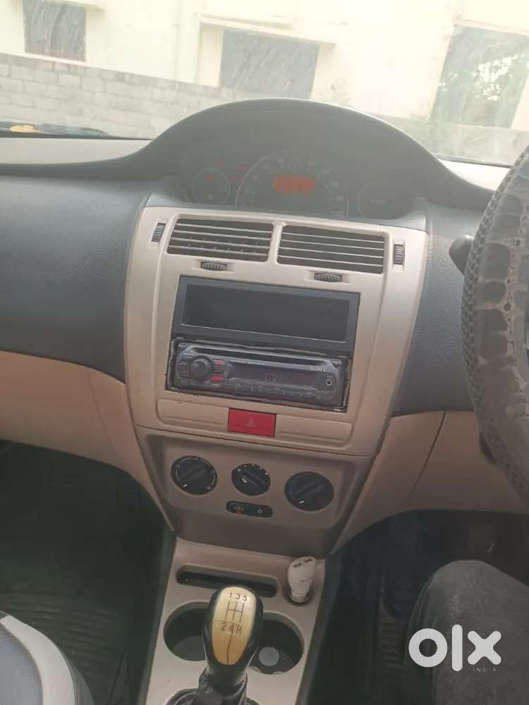 Tata Indica Vista 2012