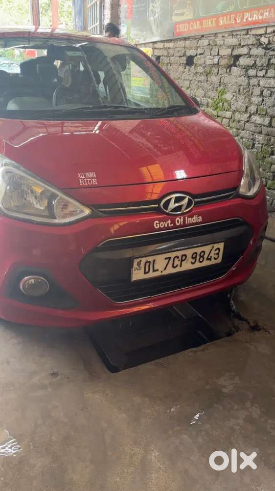 Hyundai Xcent Petrol 2015