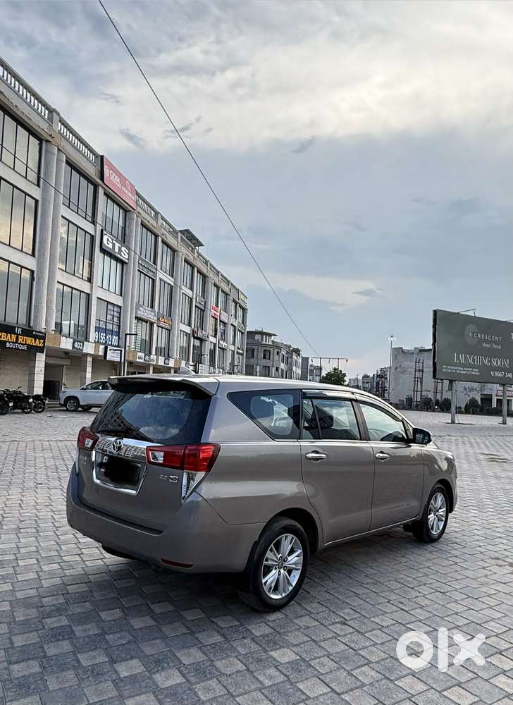 Toyota Innova Crysta 2.8z Automatic, 2018, Diesel