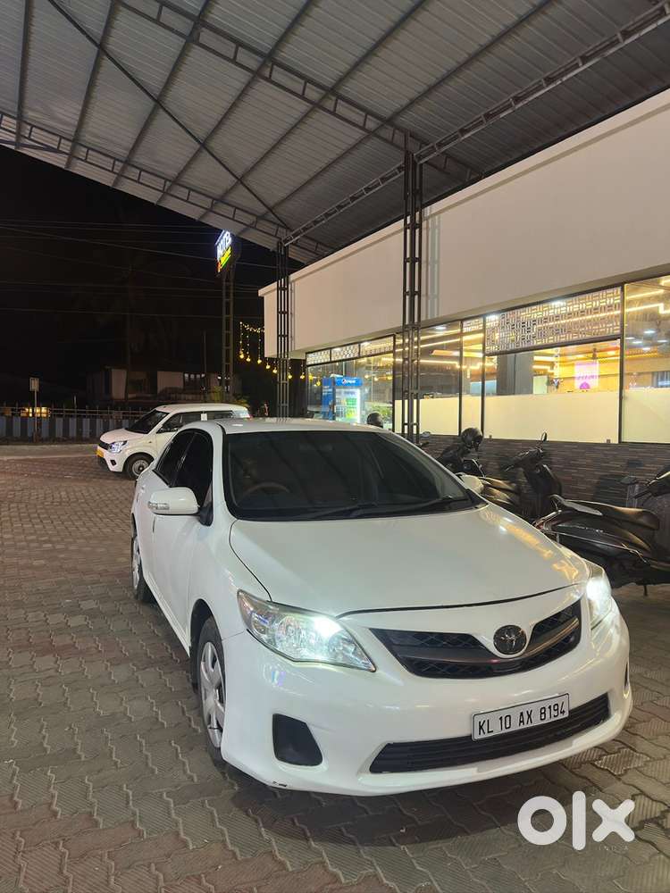 Toyota Corolla Altis 2011