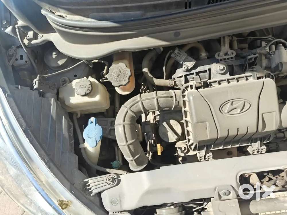 Eon Car Single Hand Used Only For Office Going