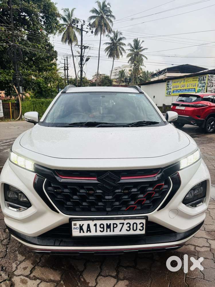 Maruti Suzuki Fronx Delta Plus 1.2l Mt, 2024, Petrol