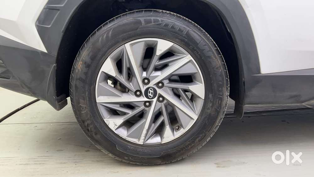 Hyundai Tucson 2.0 Signature Petrol At, 2023, Petrol