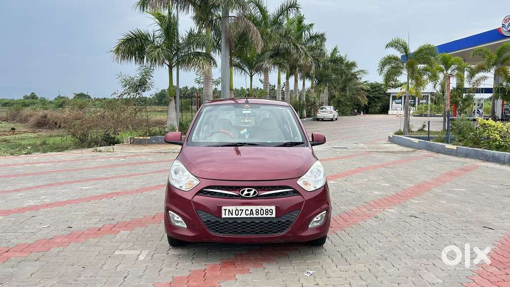 Hyundai I10 Sportz, 2015, Petrol