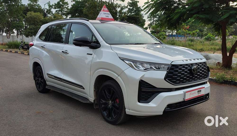 Toyota Innova Hycross 2.0 Zx (o) Hybrid 7 Str, 2024, Petrol